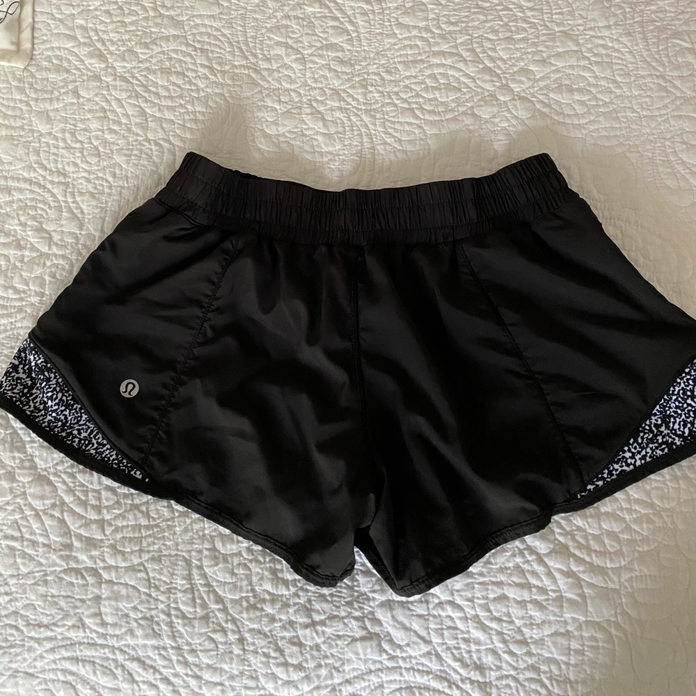 Lululemon shorts. Black. Size 6